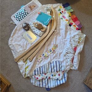 Lovevery Colorful Learning Play Mat Gym